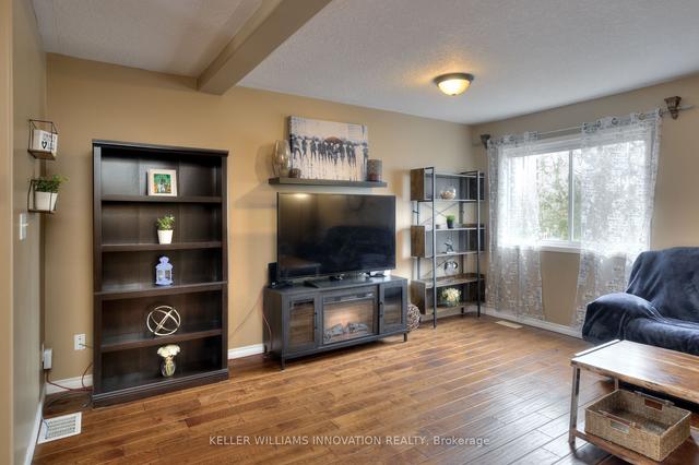 16 - 317 Mill St, House attached with 3 bedrooms, 2 bathrooms and 2 parking in Kitchener ON | Image 7
