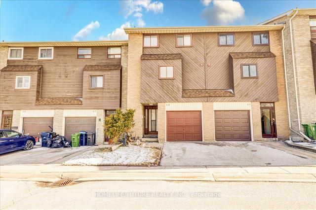 64 - 351 Military Tr, Townhouse with 3 bedrooms, 2 bathrooms and 2 parking in Toronto ON | Image 1