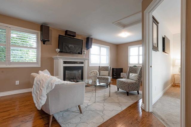 66 Western Ave, House detached with 4 bedrooms, 3 bathrooms and 8 parking in Guelph ON | Image 19