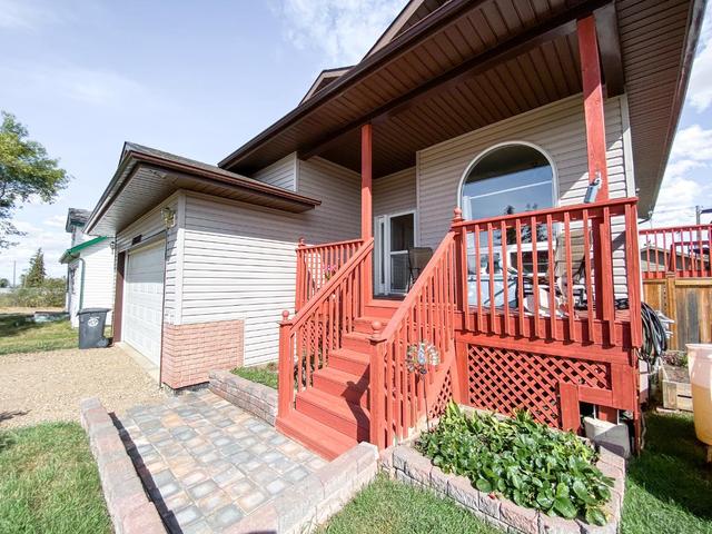 4503 50 Street, House detached with 3 bedrooms, 2 bathrooms and 4 parking in Saddle Hills County AB | Image 15