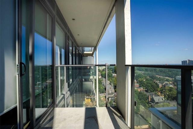 1901 - 5 Soudan Ave, Condo with 2 bedrooms, 2 bathrooms and 1 parking in Toronto ON | Image 9