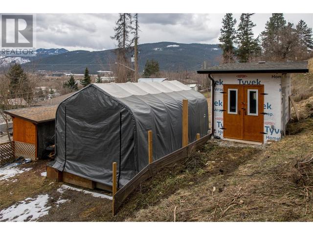 2117 Catt Avenue, House detached with 4 bedrooms, 1 bathrooms and 4 parking in Lumby BC | Image 26