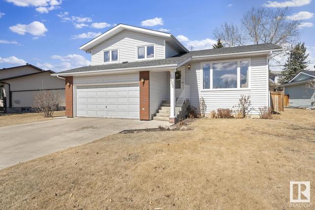 1925 Forest Dr, House detached with 4 bedrooms, 2 bathrooms and null parking in Cold Lake AB | Image 32