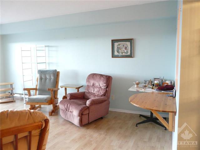 1701 - 158 Mcarthur Avenue, Condo with 2 bedrooms, 1 bathrooms and 1 parking in Ottawa ON | Image 13