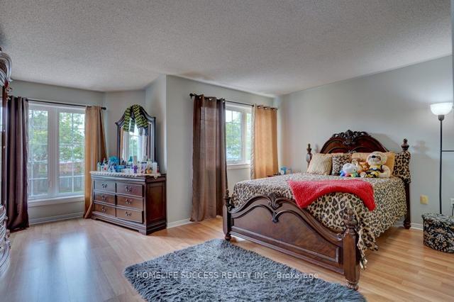27 - 61 Kimberley Cres, Townhouse with 3 bedrooms, 4 bathrooms and 3 parking in Brampton ON | Image 3