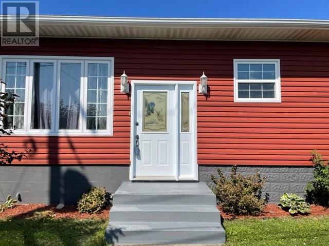 69 St. Clare Avenue, House detached with 4 bedrooms, 2 bathrooms and null parking in Stephenville NL | Image 3