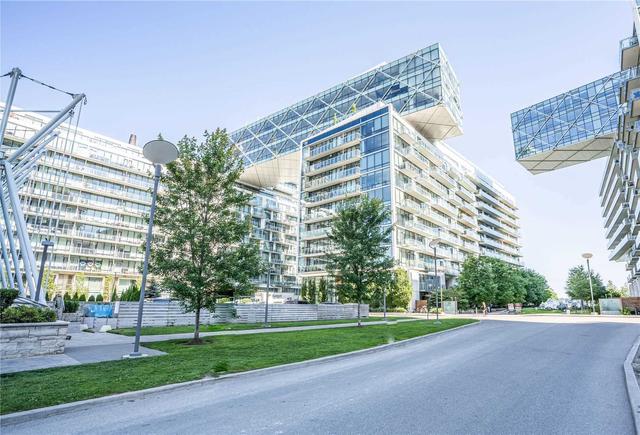 sph1111 - 39 Queens Quay E, Condo with 2 bedrooms, 2 bathrooms and 1 parking in Toronto ON | Image 13