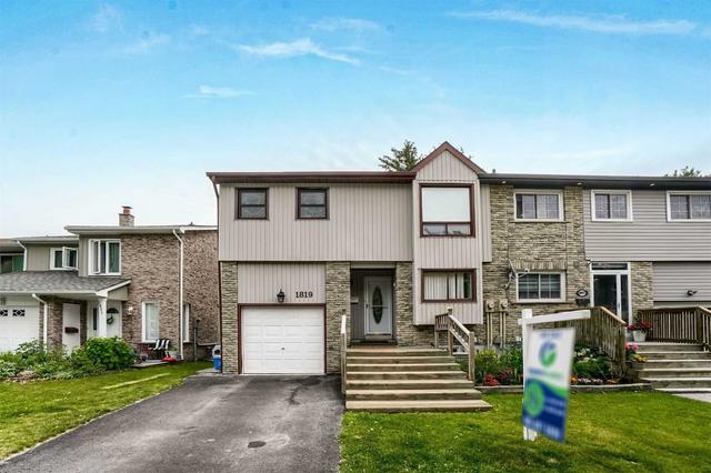 1819 Listowell Cres, House semidetached with 3 bedrooms, 2 bathrooms and 3 parking in Pickering ON | Image 1