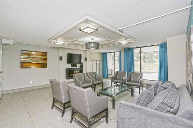 1003 - 15 Kensington Rd, Condo with 2 bedrooms, 1 bathrooms and 1 parking in Brampton ON | Image 26