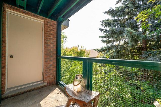 33 - 3085 Kingsway Dr, Condo with 2 bedrooms, 1 bathrooms and 1 parking in Kitchener ON | Image 19