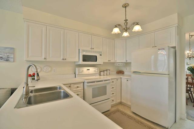 43 - 5255 Lakeshore Rd, Townhouse with 2 bedrooms, 3 bathrooms and 2 parking in Burlington ON | Image 3