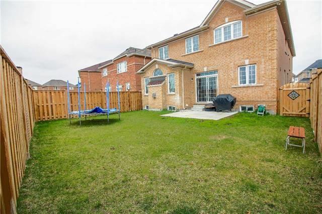 8 Constance St, House detached with 5 bedrooms, 6 bathrooms and 2 parking in Brampton ON | Image 20