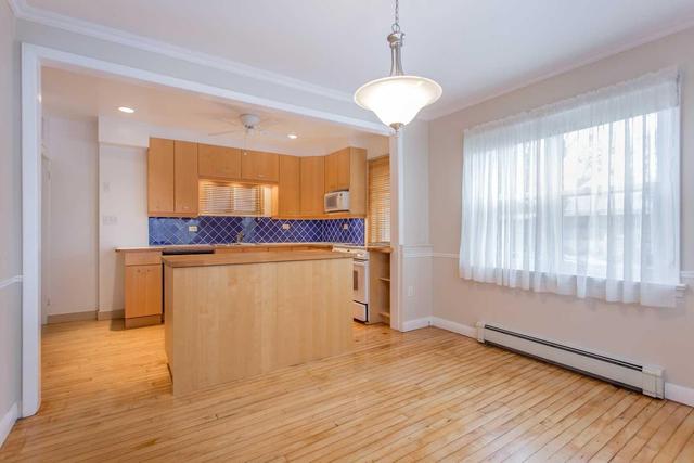 26 Forty First St, House detached with 3 bedrooms, 2 bathrooms and 2 parking in Toronto ON | Image 6