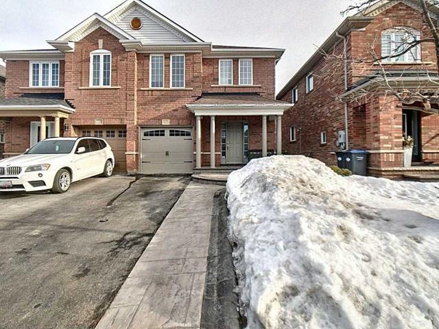 67 Tanglemere Cres, House semidetached with 3 bedrooms, 3 bathrooms and 3 parking in Brampton ON | Image 1