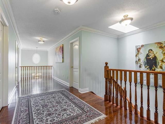 115 Townwood Dr, House detached with 4 bedrooms, 4 bathrooms and 4 parking in Richmond Hill ON | Image 8
