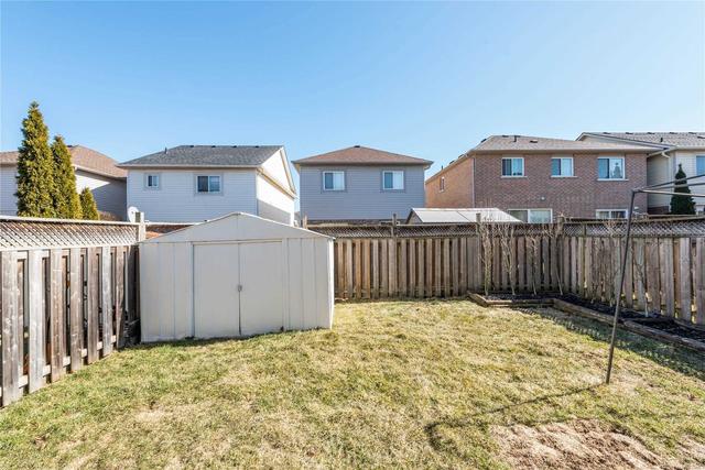 53 Ridgemore Cres, House detached with 3 bedrooms, 3 bathrooms and 5 parking in Brampton ON | Image 35