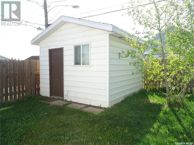 226 Westman Street, House detached with 3 bedrooms, 2 bathrooms and null parking in Midale SK | Image 18