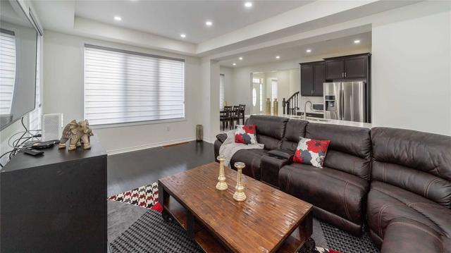 79 Mincing Tr, House detached with 4 bedrooms, 4 bathrooms and 6 parking in Brampton ON | Image 9