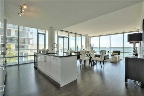 314 - 39 Queens Quay E, Condo with 2 bedrooms, 2 bathrooms and 1 parking in Toronto ON | Image 2