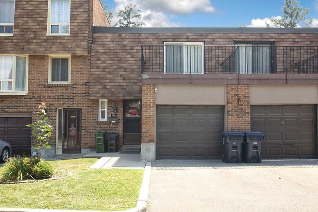 139 Huntingdale Blvd, Townhouse with 3 bedrooms, 3 bathrooms and 2 parking in Toronto ON | Card Image