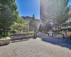 735 - 3888 Duke Of York Blvd, Condo with 2 bedrooms, 2 bathrooms and 1 parking in Mississauga ON | Image 10