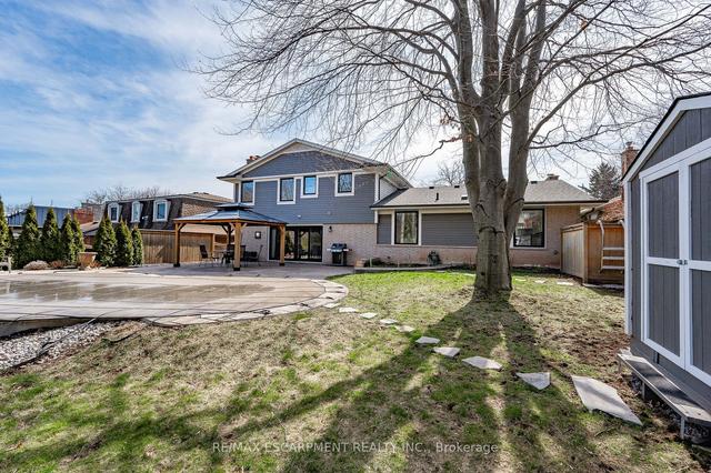 2141 Canterbury Dr, House detached with 3 bedrooms, 3 bathrooms and 6 parking in Burlington ON | Image 29