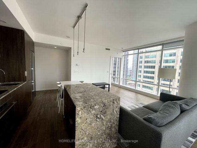 1001 - 1 Bloor St E, Condo with 2 bedrooms, 2 bathrooms and 0 parking in Toronto ON | Image 1