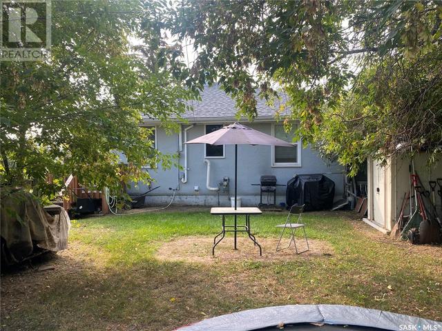 700 15th Street W, House detached with 3 bedrooms, 2 bathrooms and null parking in Prince Albert SK | Image 13