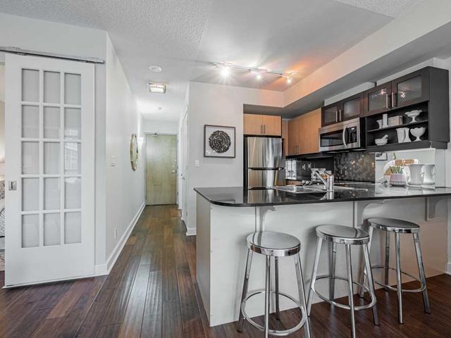 322 - 350 Wellington St W, Condo with 2 bedrooms, 2 bathrooms and 0 parking in Toronto ON | Image 22