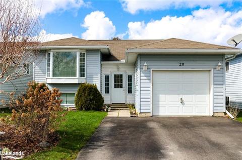 5 - 20 Birchwood Court, House attached with 3 bedrooms, 2 bathrooms and 2 parking in Meaford ON | Card Image