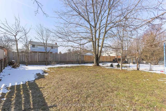 535 Mohawk Rd W, House detached with 4 bedrooms, 1 bathrooms and 6 parking in Hamilton ON | Image 13