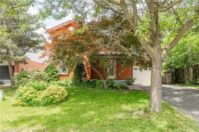 145 Kortright Rd W, House detached with 3 bedrooms, 2 bathrooms and 3 parking in Guelph ON | Image 12