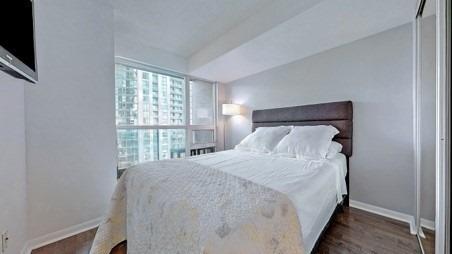 1404 - 219 Fort York Blvd, Condo with 1 bedrooms, 1 bathrooms and 1 parking in Toronto ON | Image 11