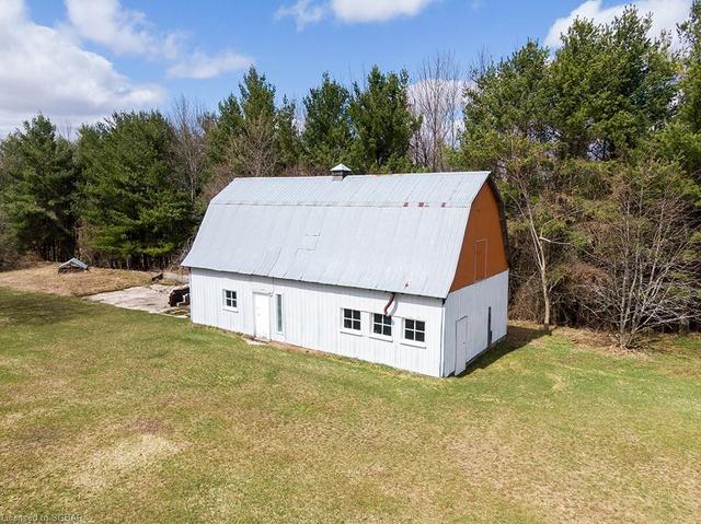 637120 Sydenham St Vincent Townline, House detached with 3 bedrooms, 2 bathrooms and null parking in Meaford ON | Image 40