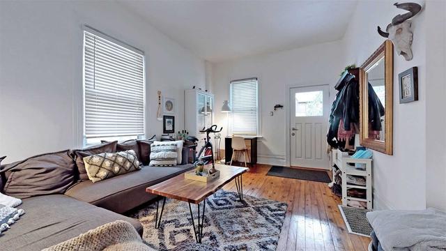 81 Tiverton Ave, House semidetached with 2 bedrooms, 1 bathrooms and 2 parking in Toronto ON | Image 24