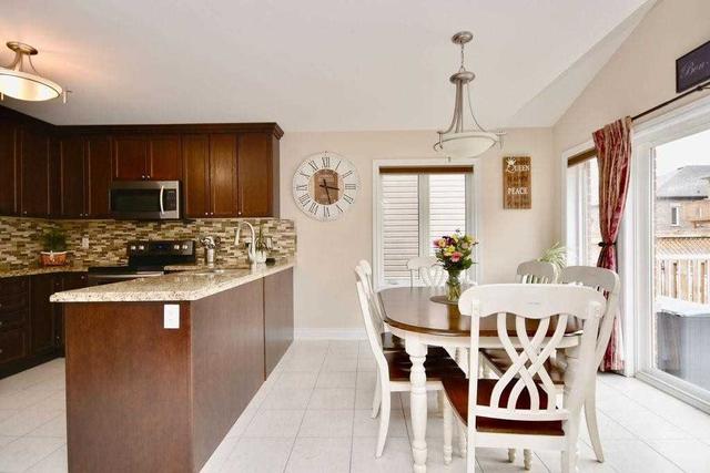 3038 Emperor Dr, House detached with 3 bedrooms, 3 bathrooms and 4 parking in Orillia ON | Image 40