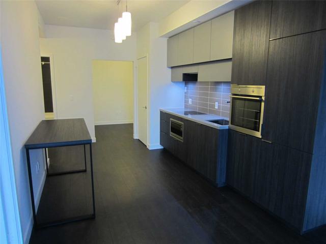 1001 - 8 Eglinton Ave E, Condo with 1 bedrooms, 2 bathrooms and 1 parking in Toronto ON | Image 5