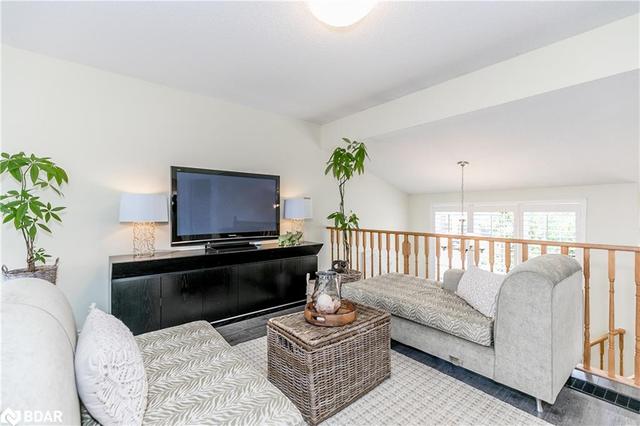 29 Irene Drive, House detached with 3 bedrooms, 2 bathrooms and 3 parking in Barrie ON | Image 38