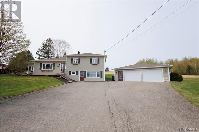 478 Portage Road, House detached with 4 bedrooms, 2 bathrooms and null parking in Grand Falls NB | Image 2
