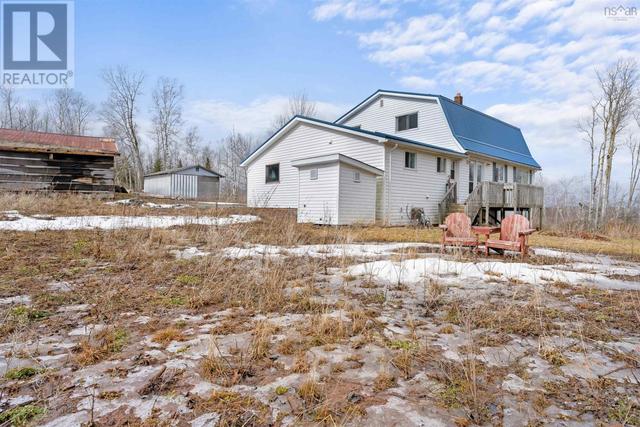 5496 Highway 215, House detached with 4 bedrooms, 2 bathrooms and null parking in East Hants NS | Image 4