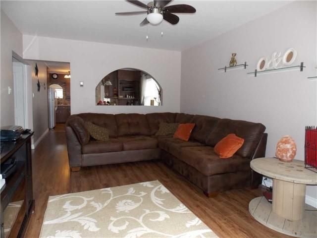 80 Elm St N, House detached with 2 bedrooms, 1 bathrooms and 2 parking in Timmins ON | Image 4