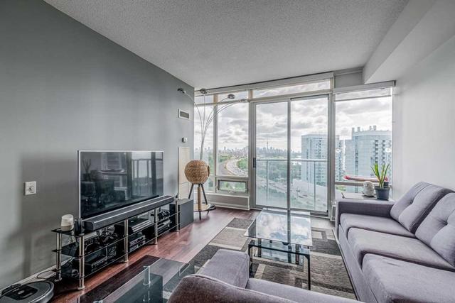 1608 - 15 Windermere Ave, Condo with 1 bedrooms, 2 bathrooms and 1 parking in Toronto ON | Image 8