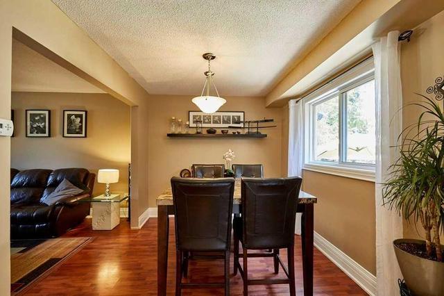23 Charlton Cres, House detached with 3 bedrooms, 2 bathrooms and 2 parking in Ajax ON | Image 6