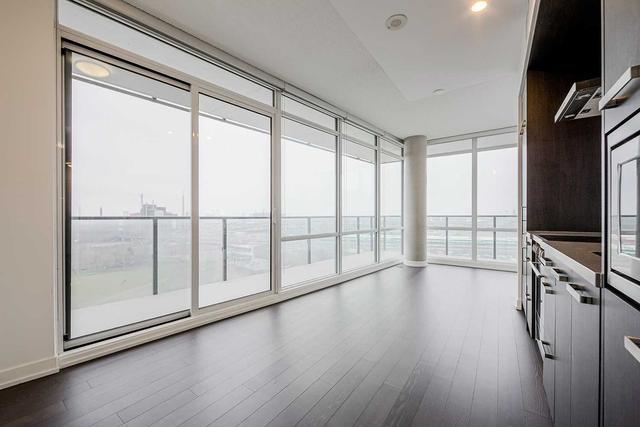 s902 - 120 Bayview Ave, Condo with 2 bedrooms, 2 bathrooms and 1 parking in Toronto ON | Image 28