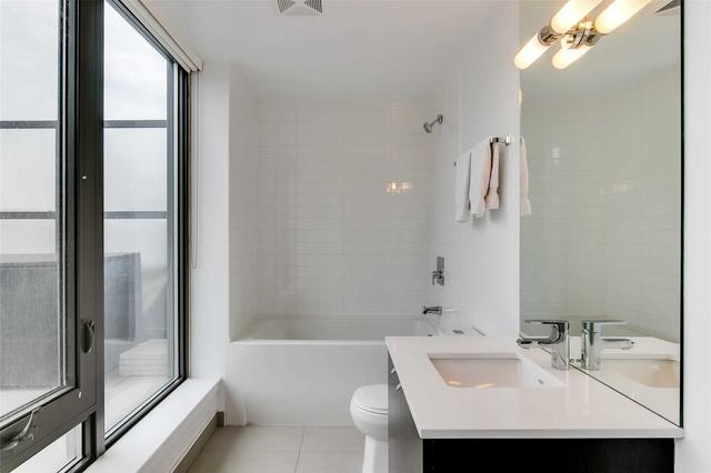 ph 5 - 32 Camden St, Condo with 2 bedrooms, 2 bathrooms and 1 parking in Toronto ON | Image 19