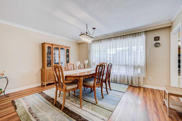 74 Clansman Blvd, House detached with 3 bedrooms, 2 bathrooms and 3 parking in Toronto ON | Image 39