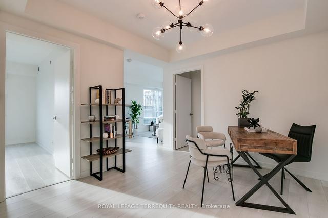 703 - 223 St Clair Ave W, Condo with 2 bedrooms, 2 bathrooms and 1 parking in Toronto ON | Image 15