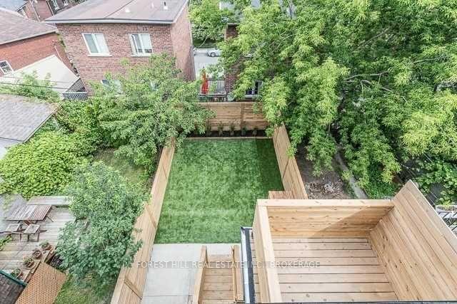 upper - 20 St Annes Rd, House semidetached with 3 bedrooms, 2 bathrooms and 1 parking in Toronto ON | Image 15
