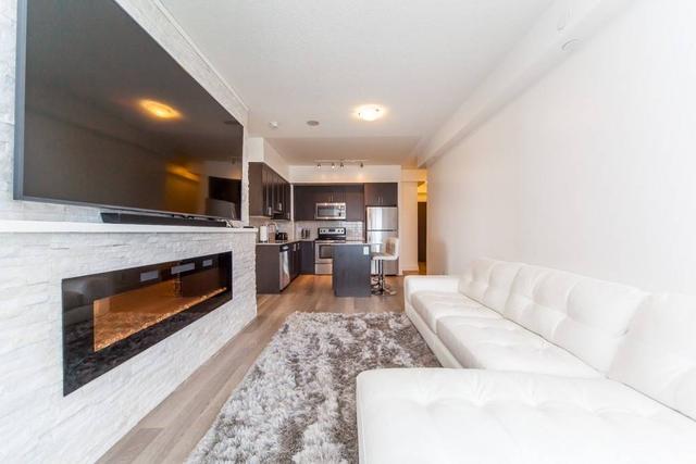 1902 - 3700 Highway 7, Condo with 2 bedrooms, 2 bathrooms and 1 parking in Vaughan ON | Image 6