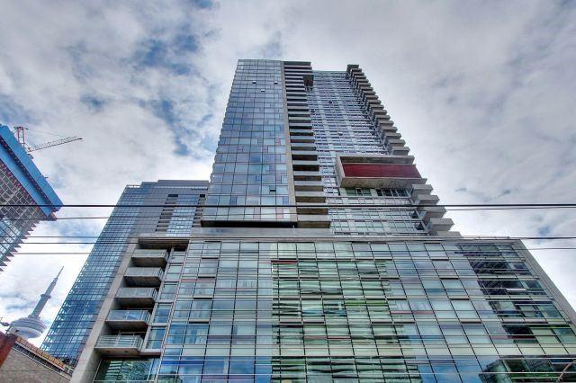Lph3403 - 375 King St W, Condo with 2 bedrooms, 2 bathrooms and 2 parking in Toronto ON | Image 1